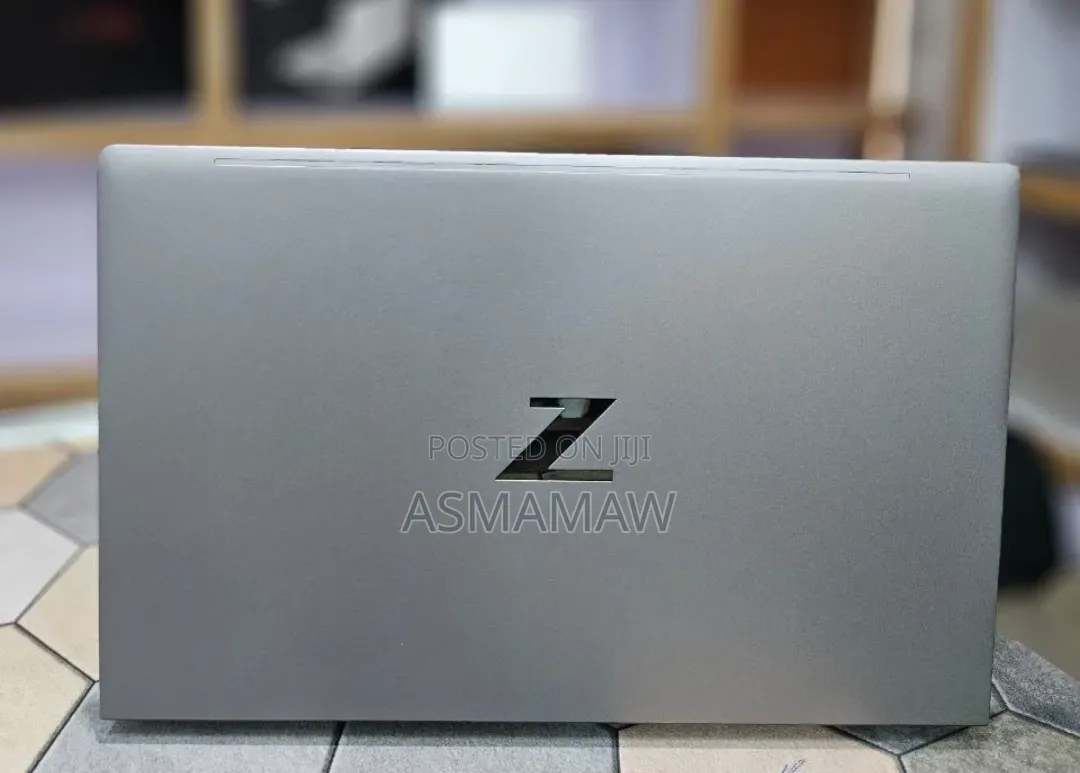 New Laptop HP ZBook Power G9 i7 16GB Intel Core i7 SSD 1T