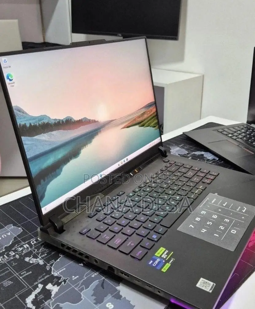 New Laptop Asus 32GB Intel Core i9 SSD 2T