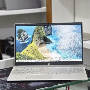 New Laptop HP Pavilion 15 8GB Intel Core i5 SSD 512GB