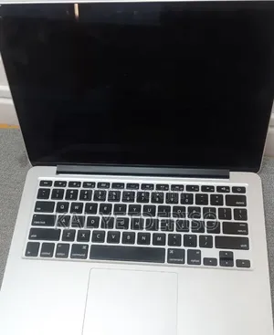 New Laptop Apple MacBook Air 2015 8GB Intel Core i5 SSD 256GB