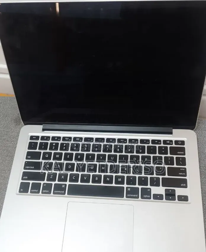 New Laptop Apple MacBook Air 2015 8GB Intel Core i5 SSD 256GB