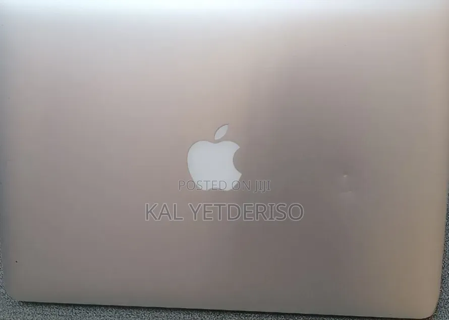 New Laptop Apple MacBook Air 2015 8GB Intel Core i5 SSD 256GB