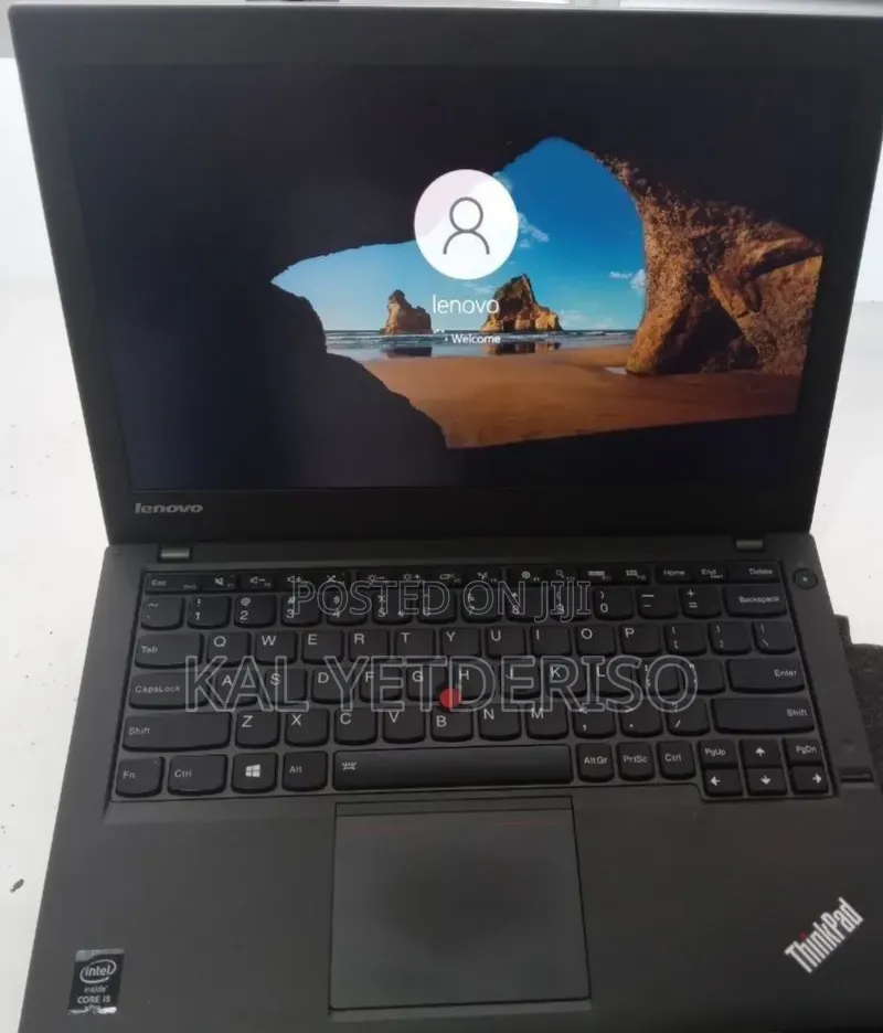 New Laptop Lenovo ThinkPad X260 8GB Intel Core i5 SSD 256GB