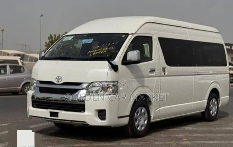 New Toyota HiAce 2022 White