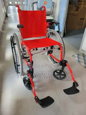 Europe Wheelchair艷沿wheelchair姑0bumpy Roads Indoors and Outdoors.