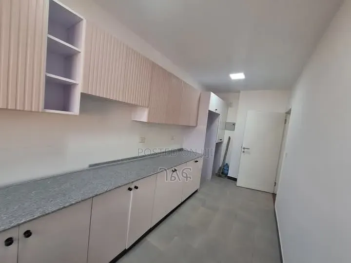 3bdrm Apartment in ቦሌ ቡልቡላ የሚሸጥ ባለ 3, Bole for sale