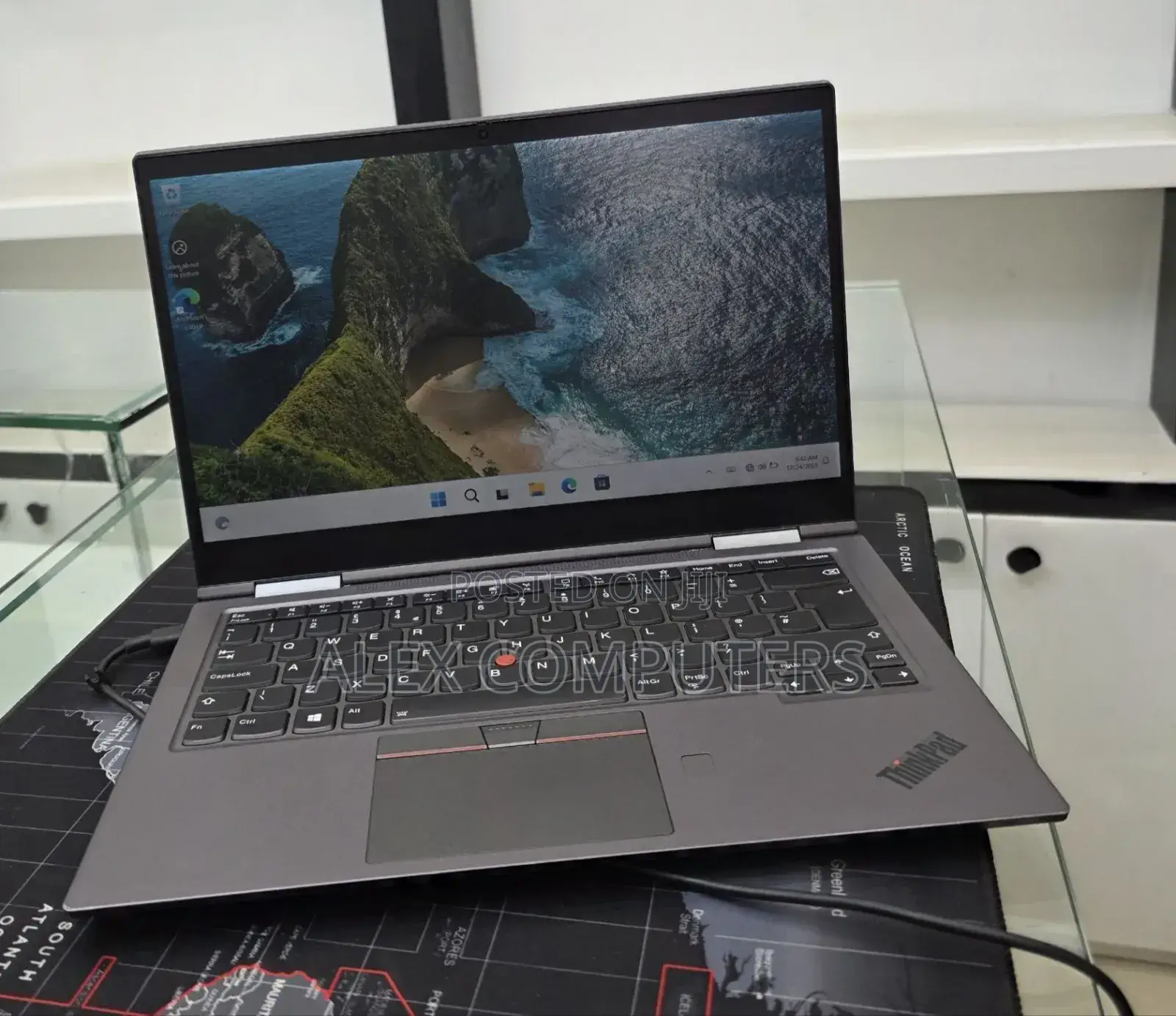 New Laptop Lenovo ThinkPad Yoga 16GB Intel Core i7 SSD 512GB