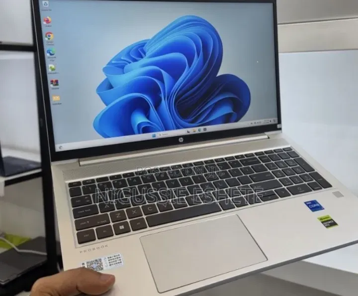 New Laptop HP ProBook 430 16GB Intel Core i7 SSD 1T