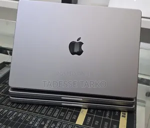 New Laptop Apple MacBook Pro 2021 M1 32GB Apple M1 Pro SSD 512GB