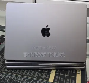 New Laptop Apple MacBook Pro 2021 M1 32GB Apple M1 Pro SSD 512GB