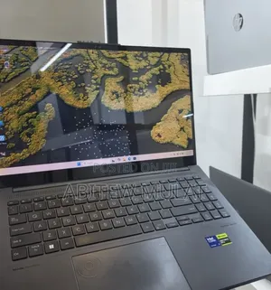 New Laptop Asus VivoBook 15 X505BA 16GB Intel Core Ultra 9 SSD 512GB