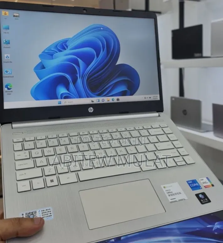 New Laptop HP Stream Notebook 16GB Intel Core i5 SSD 512GB