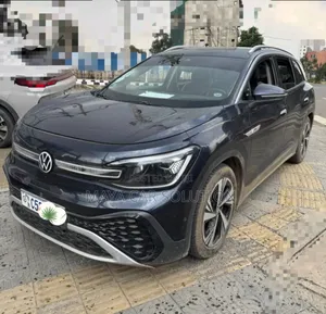 Volkswagen ID.6 2022