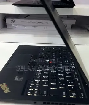 New Laptop Lenovo ThinkPad X1 Carbon 8GB Intel Core i5 SSD 512GB