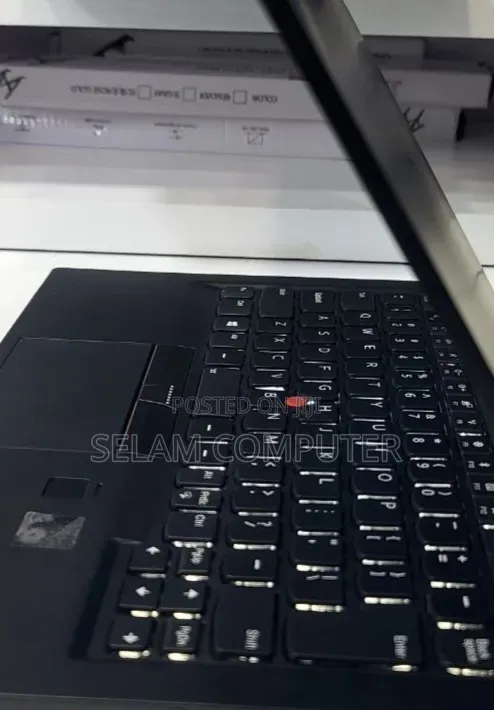 New Laptop Lenovo ThinkPad X1 Carbon 8GB Intel Core i5 SSD 512GB