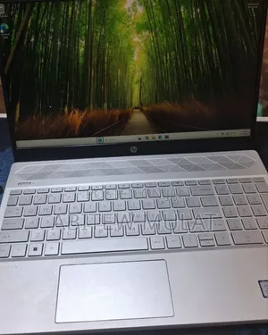 New Laptop HP Pavilion 15 16GB Intel Core i5 SSD 256GB