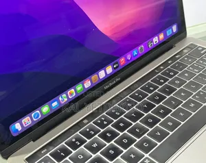 New Laptop Apple MacBook Pro 2016 8GB Intel Core i5 SSD 256GB