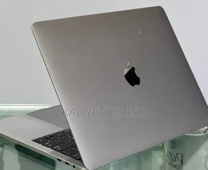New Laptop Apple MacBook Pro 2016 8GB Intel Core i5 SSD 256GB