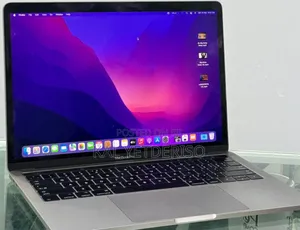 New Laptop Apple MacBook Pro 2016 8GB Intel Core i5 SSD 256GB