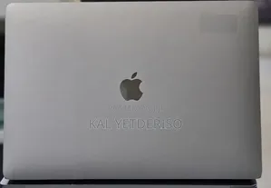 New Laptop Apple MacBook Pro 2017 16GB Intel Core i7 SSD 512GB