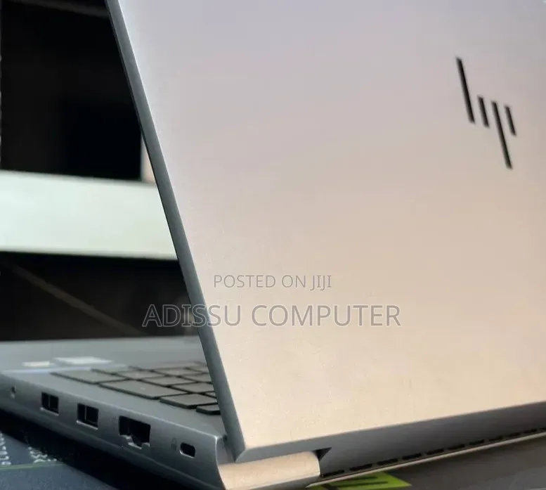 New Laptop HP ZBook 15 32GB Intel Core i9 SSD 512GB