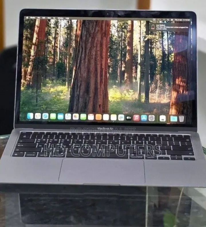 New Laptop Apple MacBook Air 2020 M1 8GB Apple M1 SSD 256GB