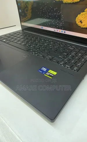 New Laptop Asus VivoBook S301LA 16GB Intel Core Ultra 9 SSD 512GB