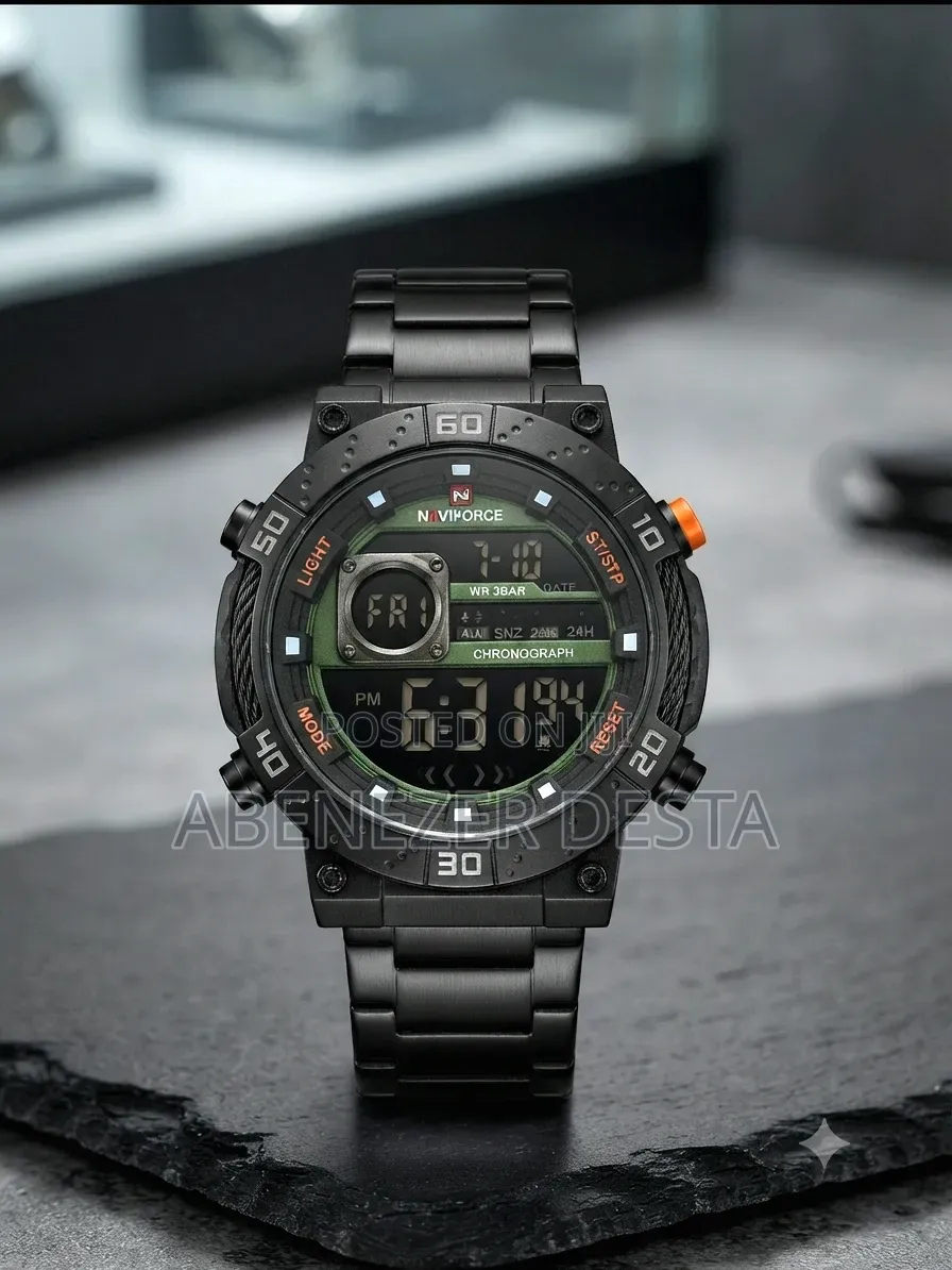 Naviforce NF9241T Men's Watch Features a Durable Black Silicone Strap