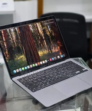 New Laptop Apple MacBook Air 2020 M1 8GB Apple M1 SSD 256GB