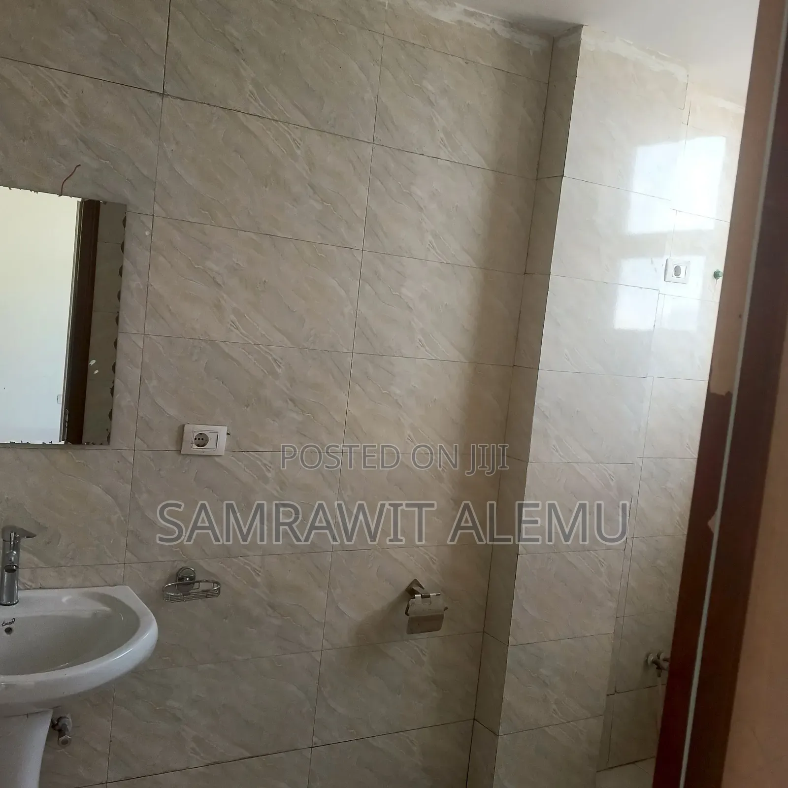 Furnished 3bdrm Apartment in አምደሁን, Nifas Silk-Lafto for sale