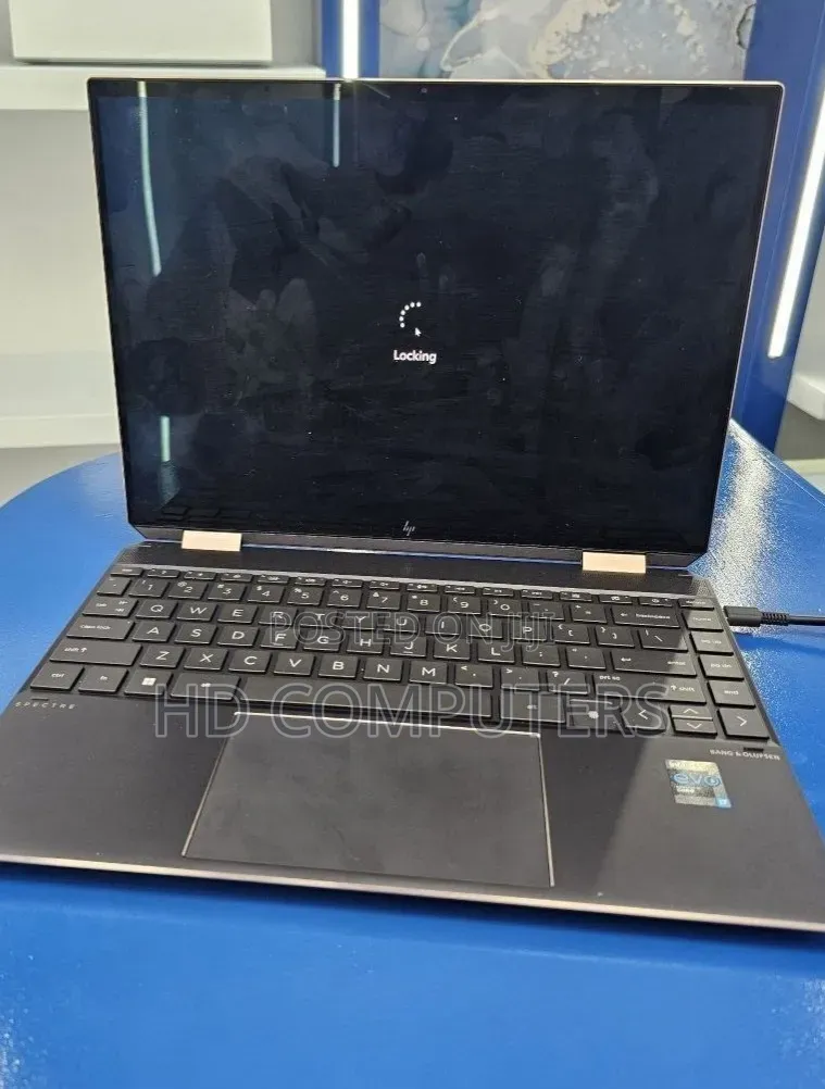 New Laptop HP Spectre X360 16GB Intel Core i7 SSD 512GB