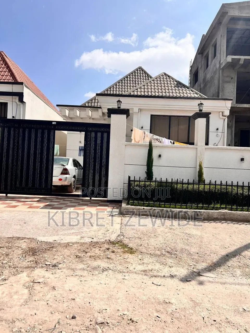 Furnished 6bdrm House in Kibert Zewdie, Yeka for sale