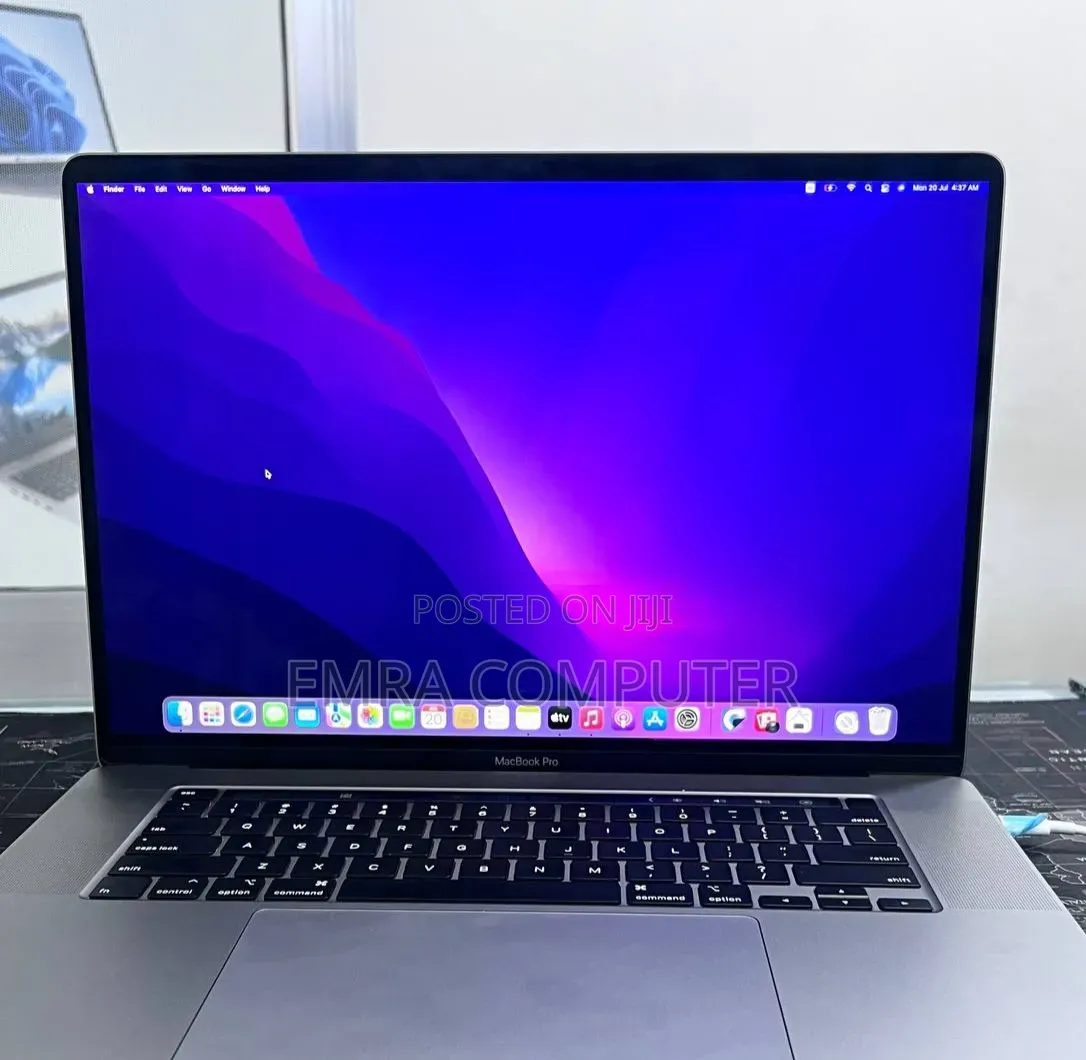 New Laptop Apple MacBook Pro 2019 32GB Intel Core i9 SSD 512GB