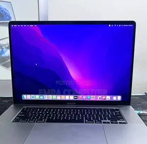New Laptop Apple MacBook Pro 2019 32GB Intel Core i9 SSD 512GB