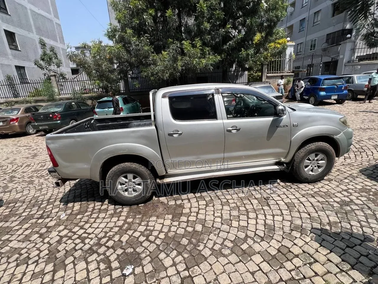 Toyota Hilux 2010 Silver
