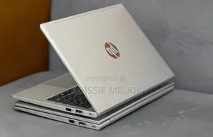 New Laptop HP ProBook 440 G10 8GB Intel Core i3 SSD 256GB