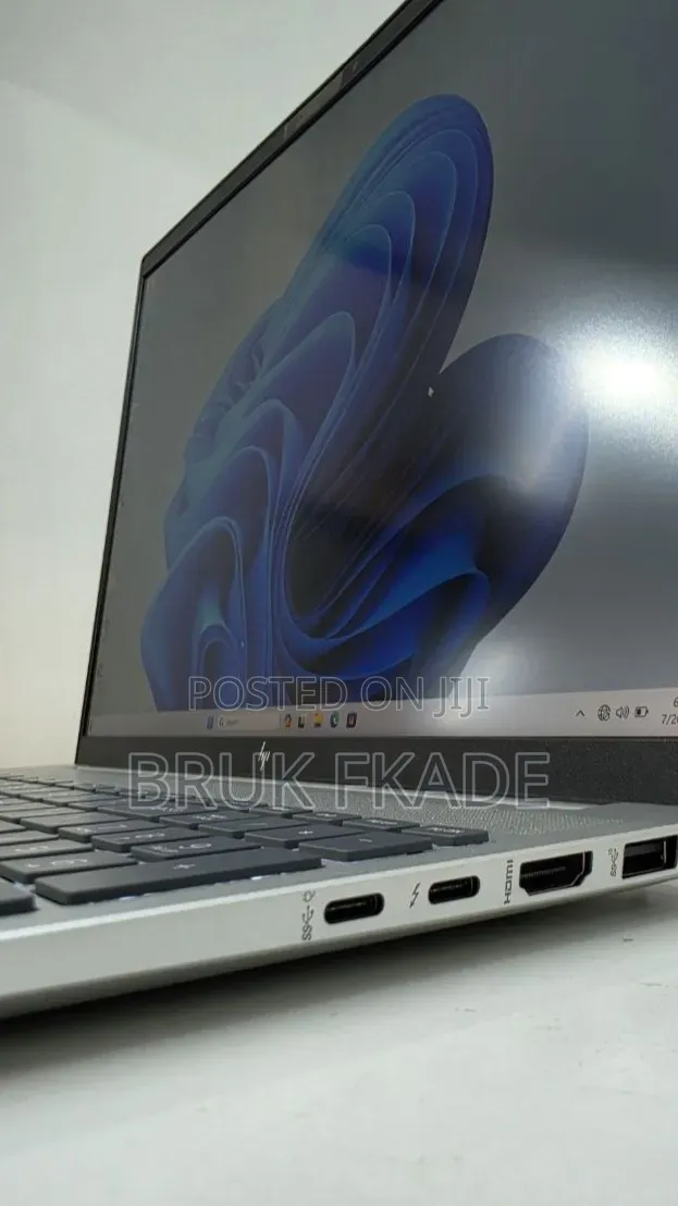New Laptop HP Pavilion 15 16GB Intel Core Ultra 7 SSD 1T