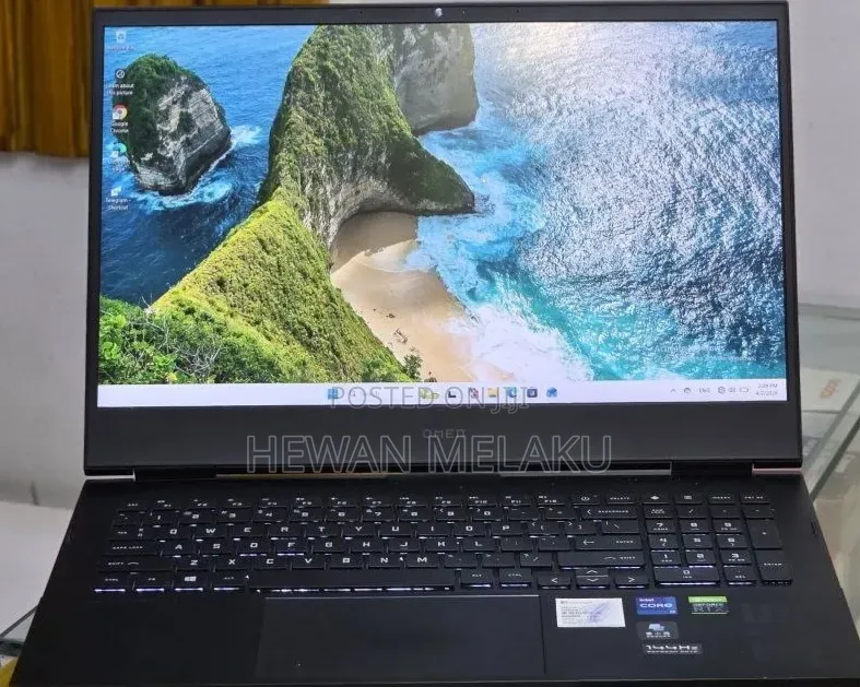 New Laptop HP Omen 16 16GB Intel Core i7 SSD 512GB