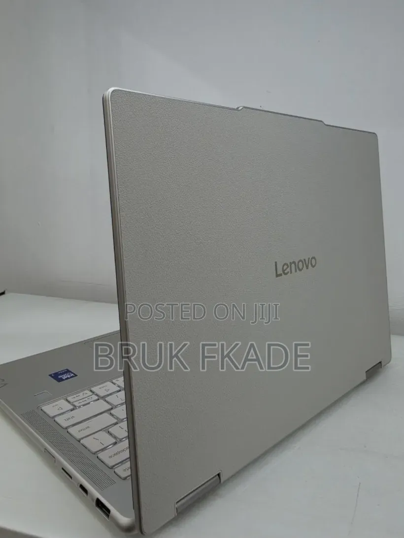 New Laptop Lenovo Yoga 7i 32GB Intel Core Ultra 7 SSD 1T