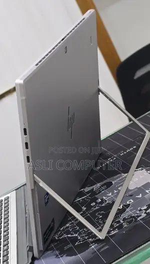 New Laptop HP Elite X2 1012 16GB Intel Core i7 SSD 512GB