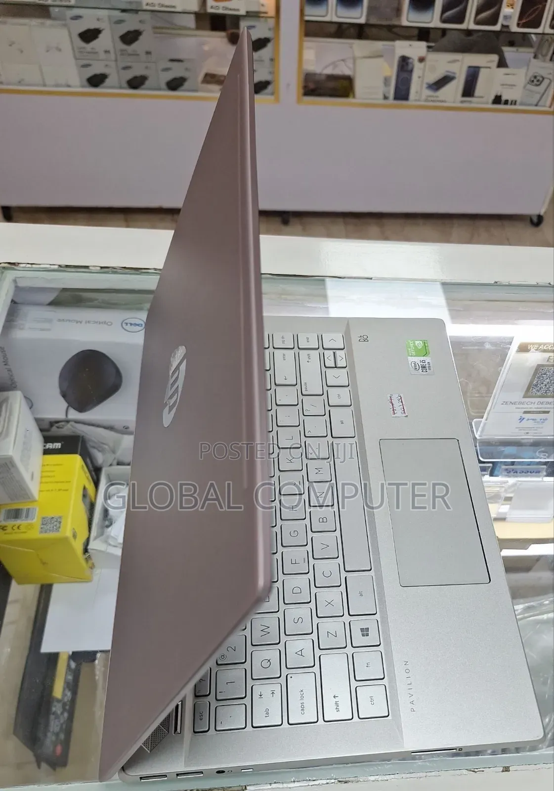 New Laptop HP Pavilion 15z 16GB Intel Core i5 SSD 512GB