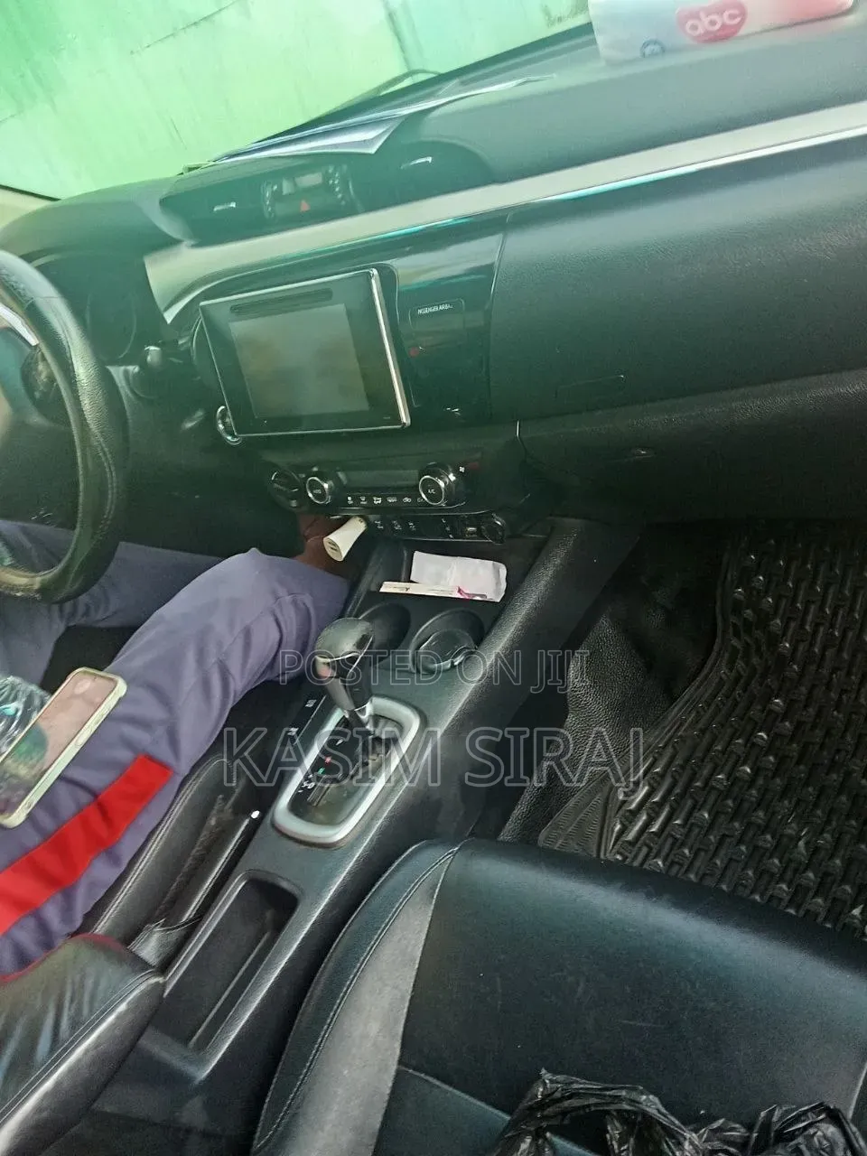Toyota Hilux 2020 Blue