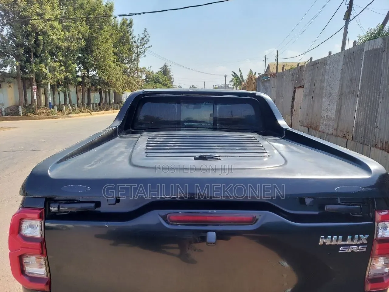 Toyota Hilux 2020 Black