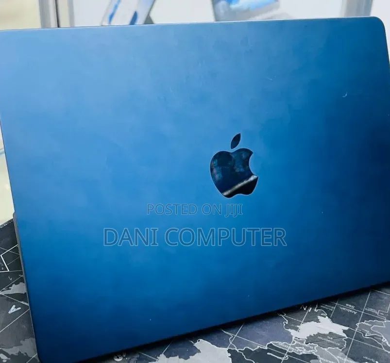 New Laptop Apple MacBook Air 2022 M2 16GB Intel Core M2 SSD 512GB