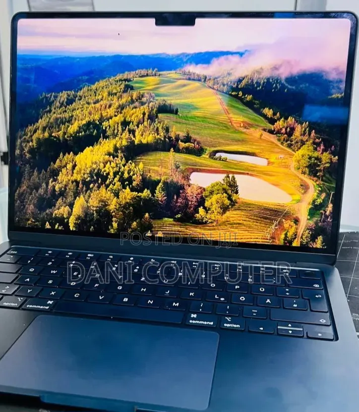 New Laptop Apple MacBook Air 2022 M2 16GB Intel Core M2 SSD 512GB