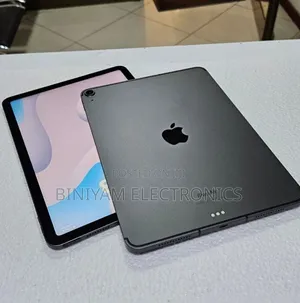 New Apple iPad Air (2022) 64 GB Gray