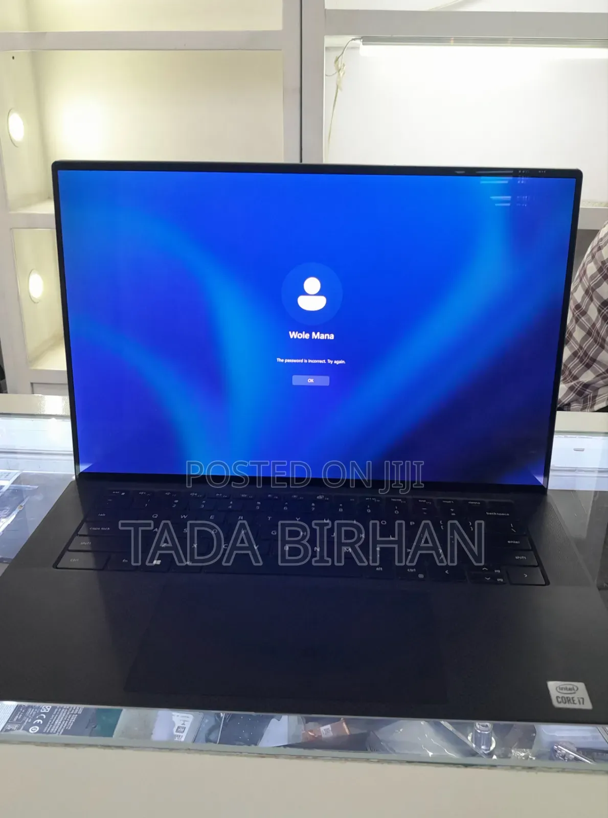 New Laptop Dell XPS 15 16GB Intel Core i7 SSD 512GB