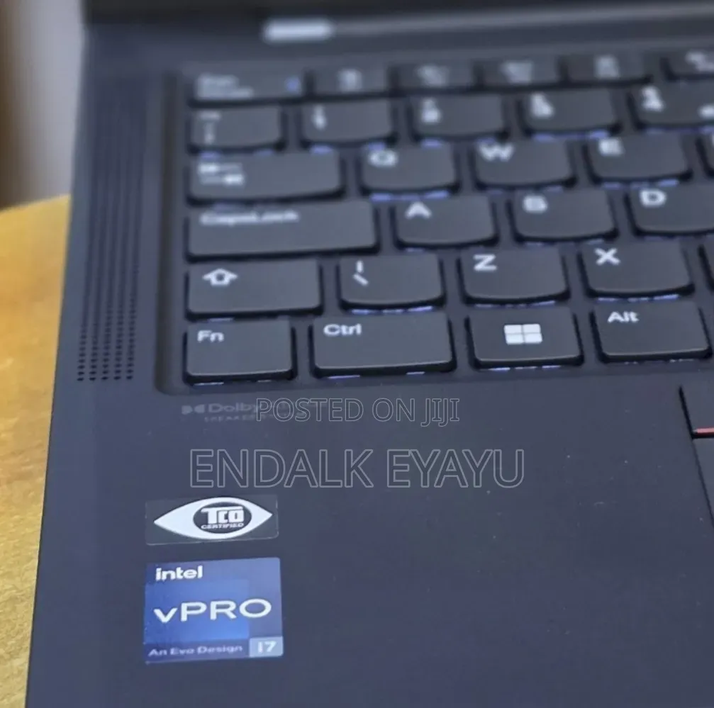 New Laptop Lenovo ThinkPad X1 Carbon 16GB Intel Core i7 SSD 512GB