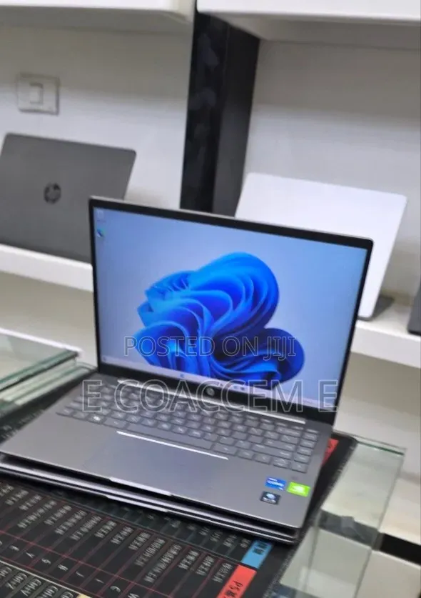 New Laptop HP 550 16GB Intel Core i5 SSD 512GB