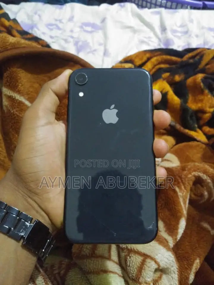 Apple iPhone XR 64 GB Black